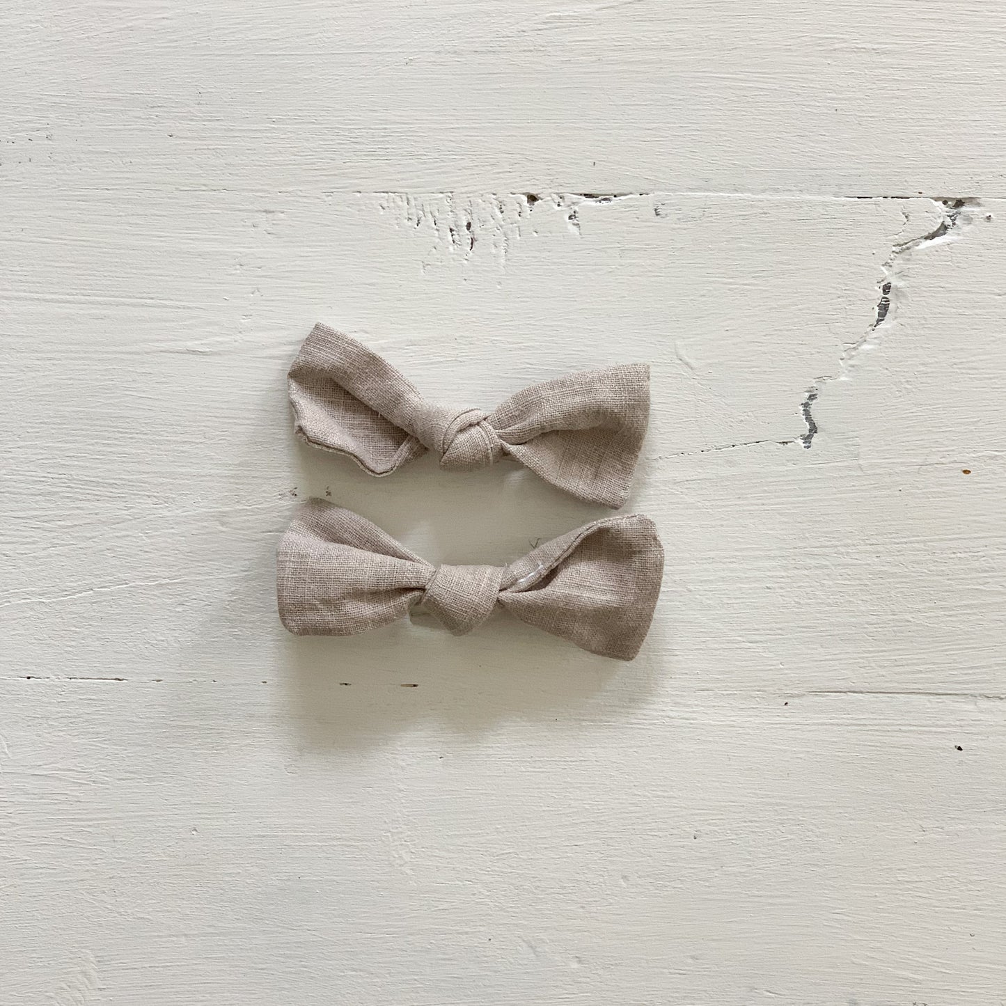 Ramie Hair Bows - Pebble