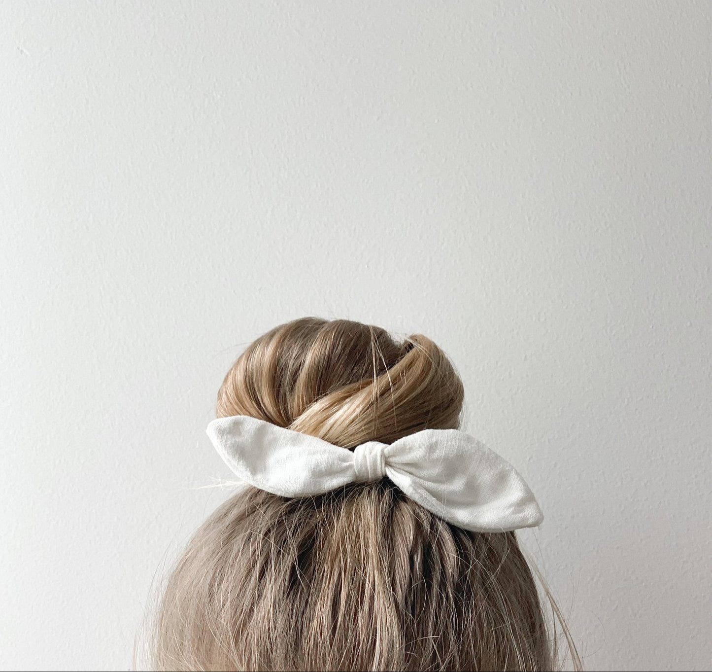 Ramie Hair Bows - Chalk