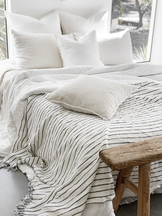 Omala Pure Linen Throw - Rustic Stripe
