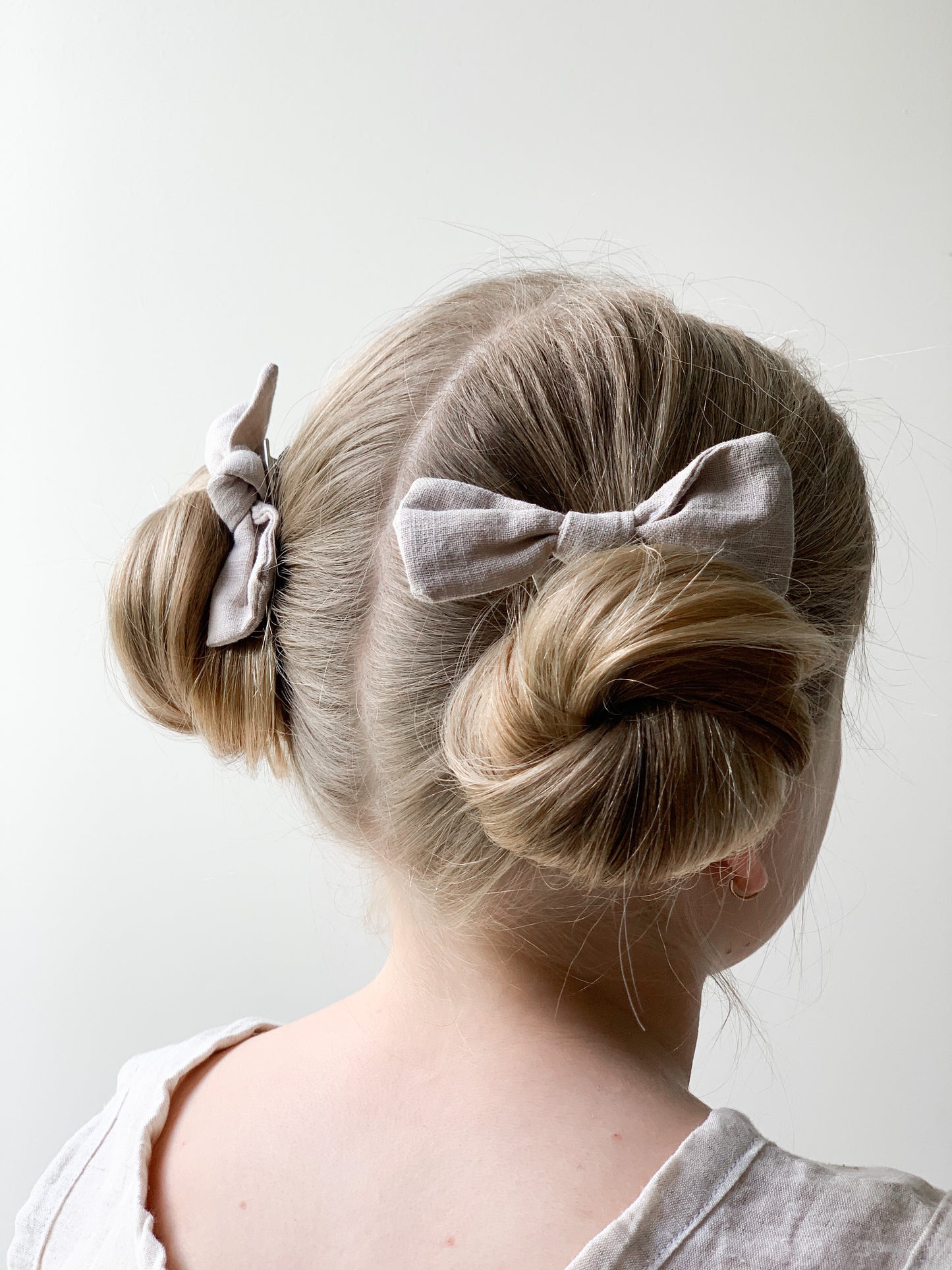 Ramie Hair Bows - Pebble