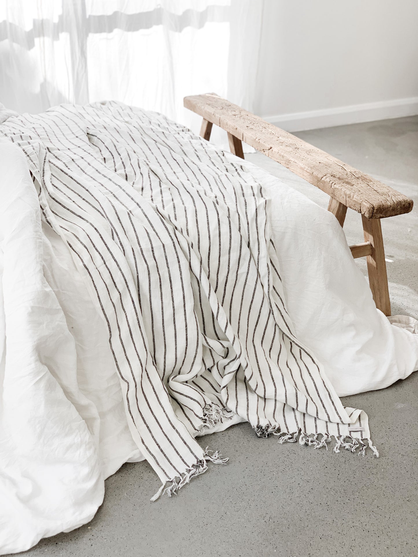 Omala Pure Linen Throw - Rustic Stripe