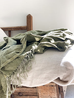 Omala Pure Linen Throw - Dried Herb